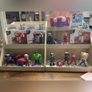 Spidey and Friends Lot - Trace-Bot, Action Figures, Motorcycle, Car, Buildings